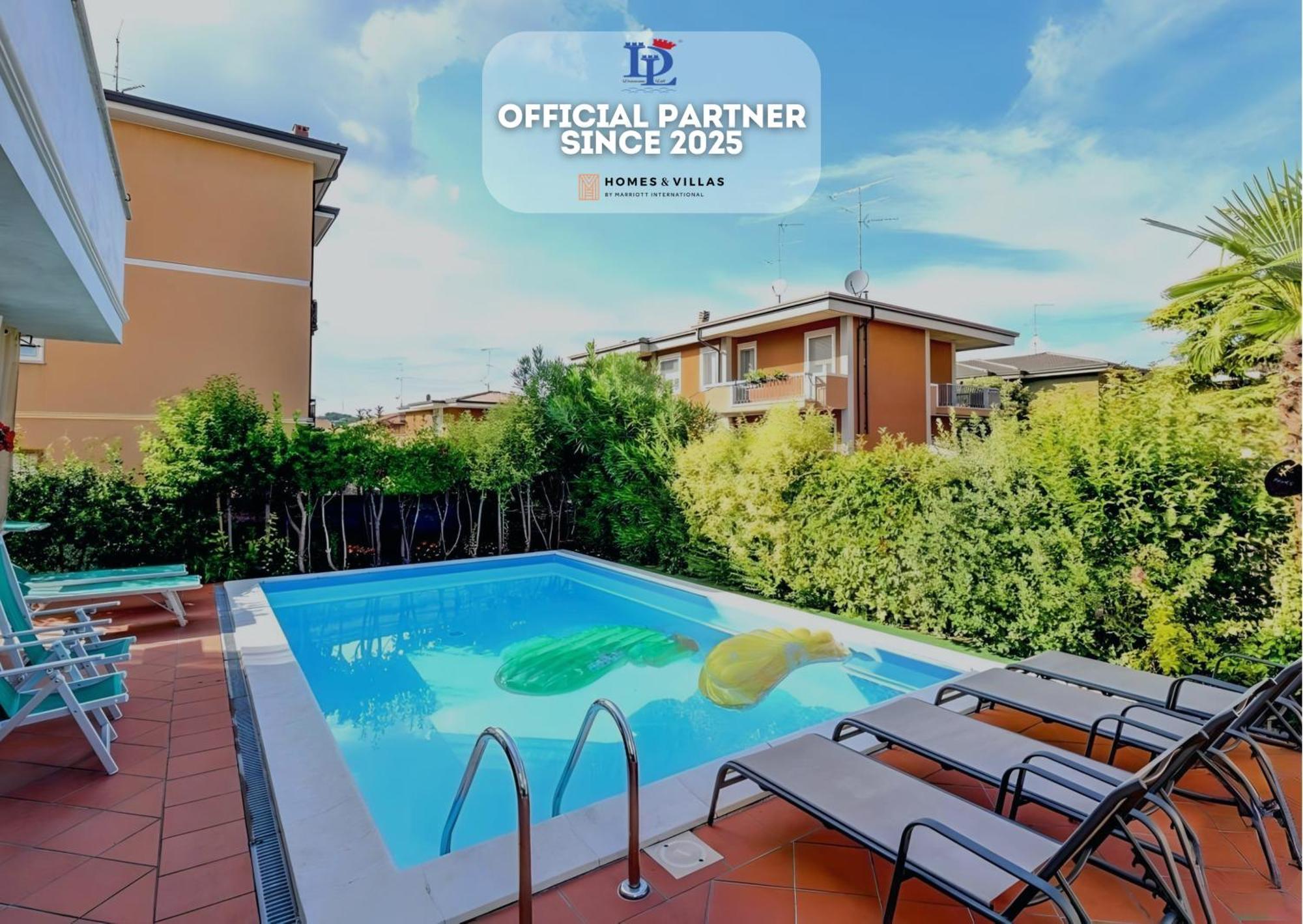 Desenzanoloft Official Partner Marriott Homes & Villas - Garden & Pool Desenzano del Garda Dış mekan fotoğraf
